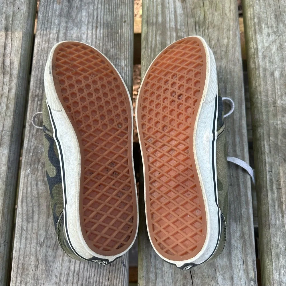 Vans Camoflauge Camo Low Top Sneakers Canvas Kid Size‎ 6